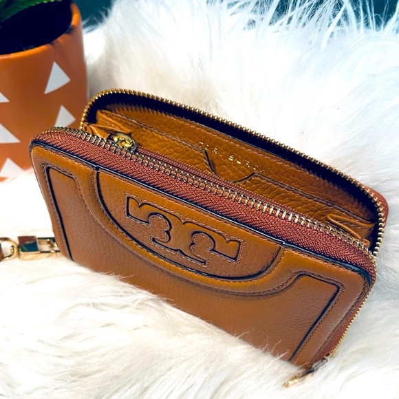 Tory Burch T wallet - Picture 4 of 12